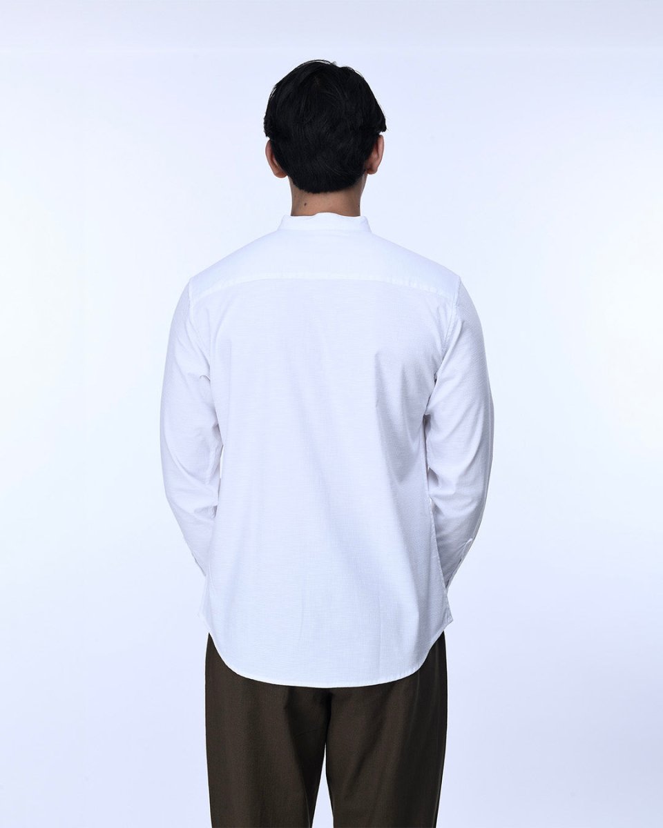 TAILORAEDGE Easy Iron Textured Mandarin Shirt In White