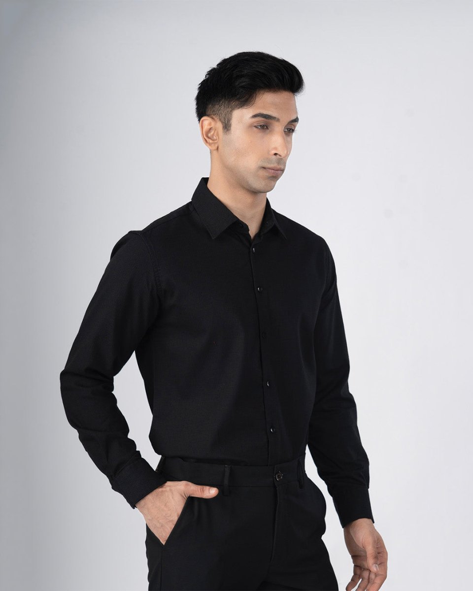 TAILORAEDGE Easy Iron Textured Shirt In Black