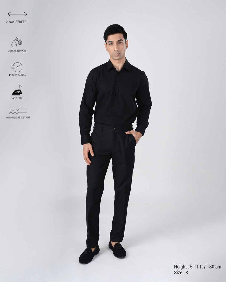 TAILORAEDGE Easy Iron Textured Shirt In Black