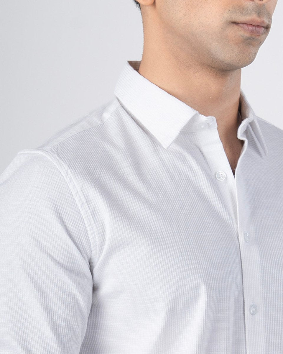 TAILORAEDGE Easy Iron Textured Shirt In White