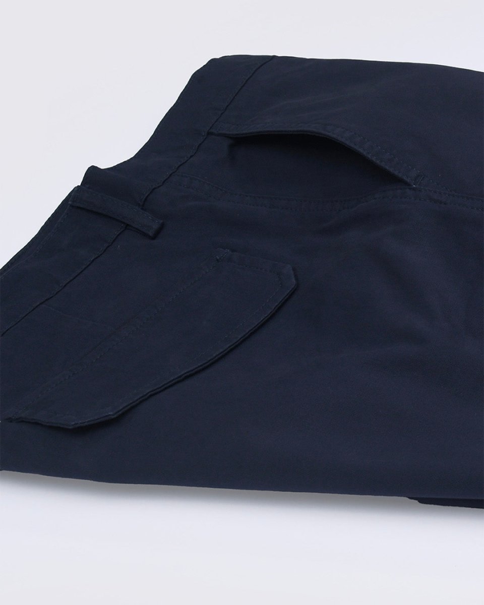TAILORAEDGE Elevated Twill Tailored Cargo Pant In Navy