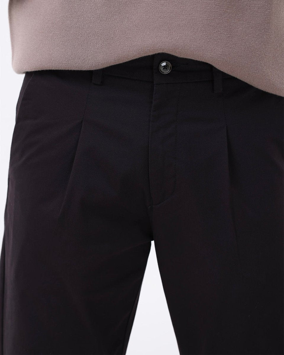 TAILORAEDGE Essential Pleated Fine Twill Pants In Black