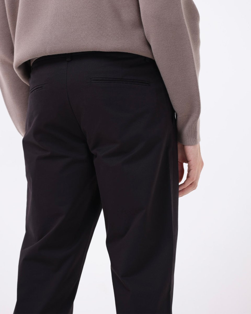 TAILORAEDGE Essential Pleated Fine Twill Pants In Black