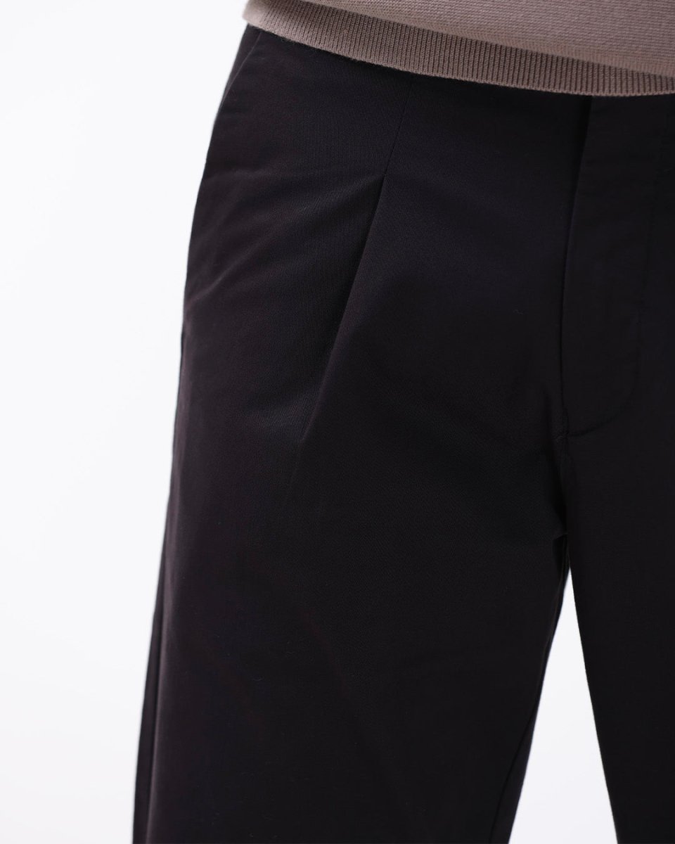TAILORAEDGE Essential Pleated Fine Twill Pants In Black