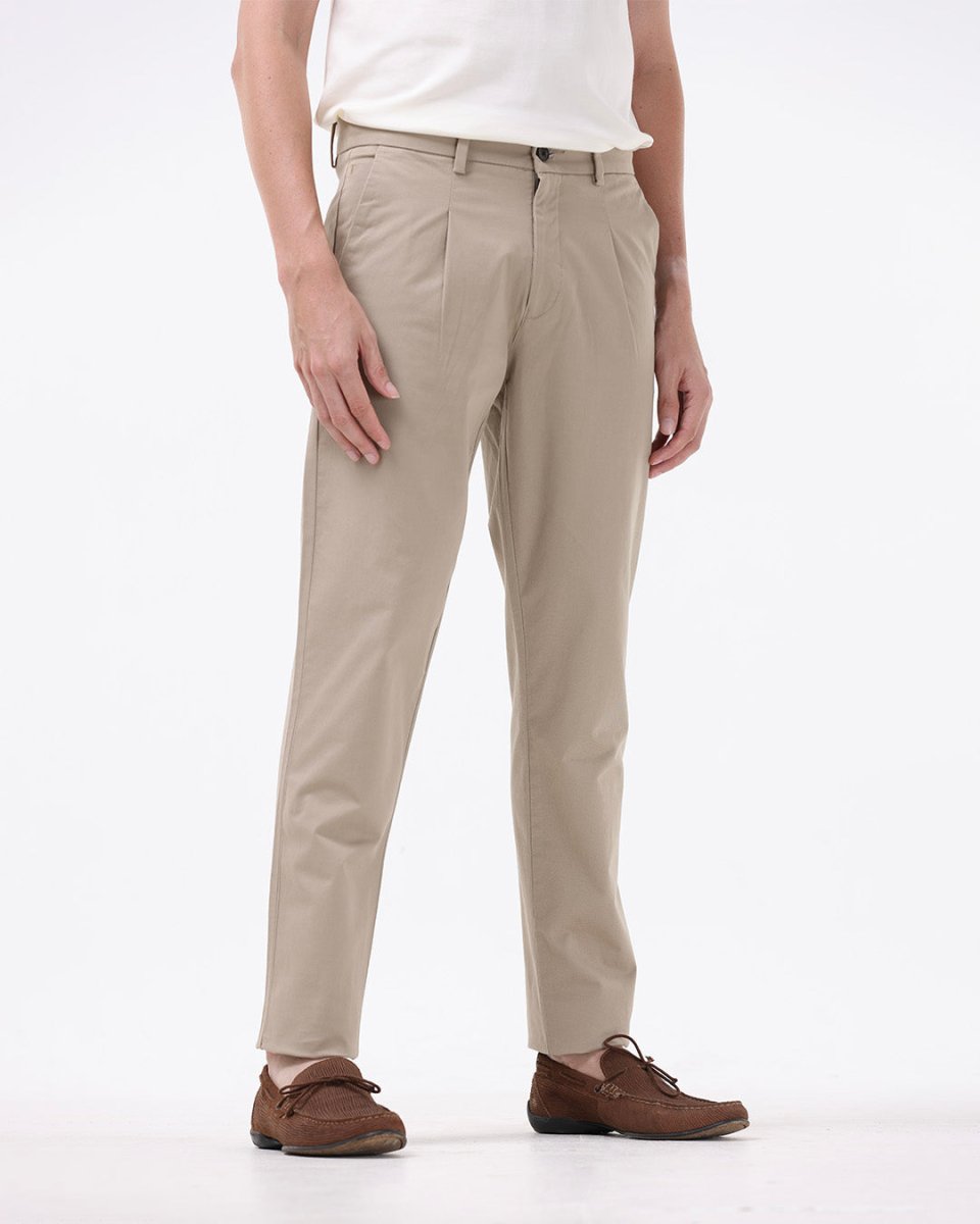 TAILORAEDGE Essential Pleated Fine Twill Pants In Khaki