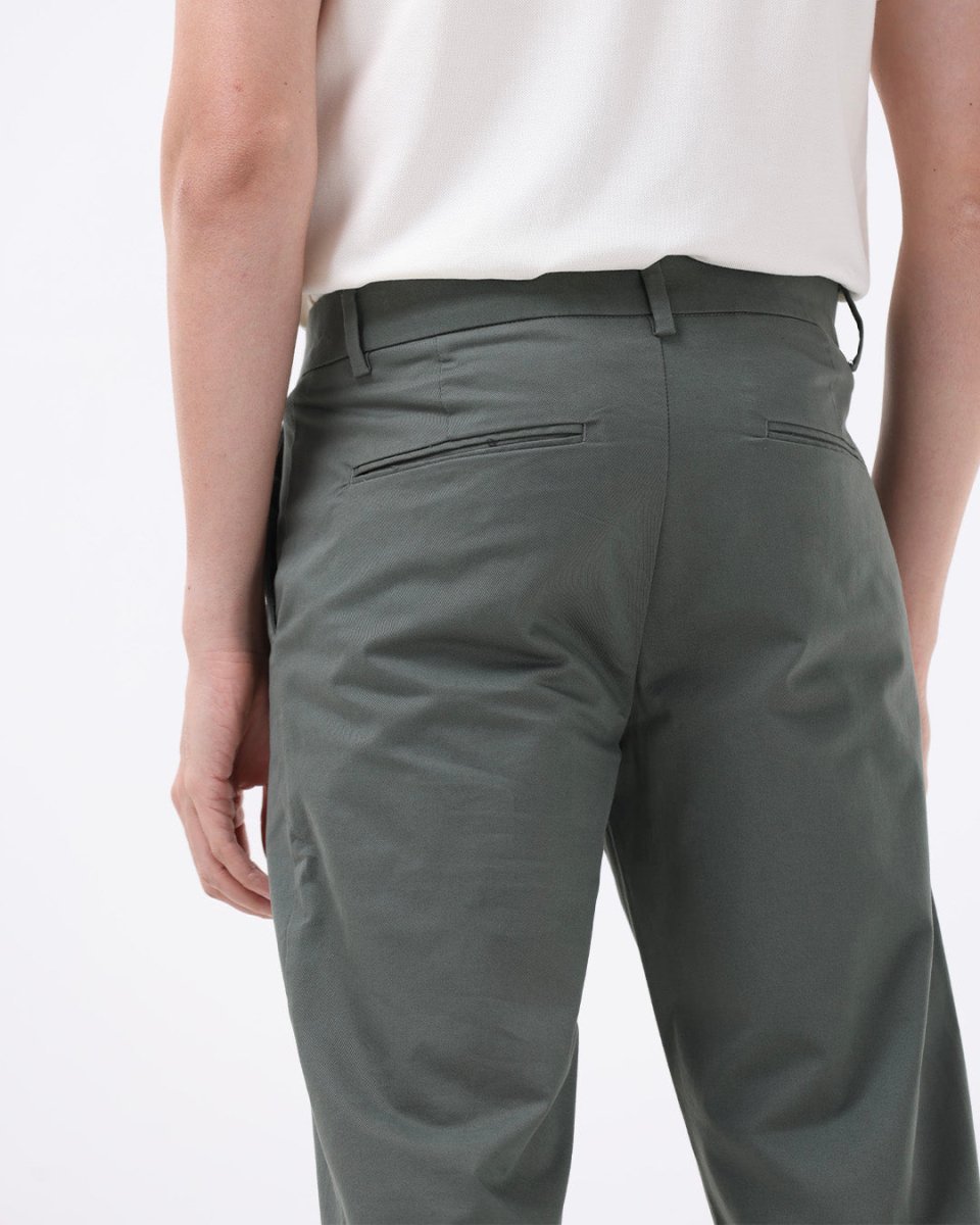 TAILORAEDGE Essential Pleated Fine Twill Pants In Olive