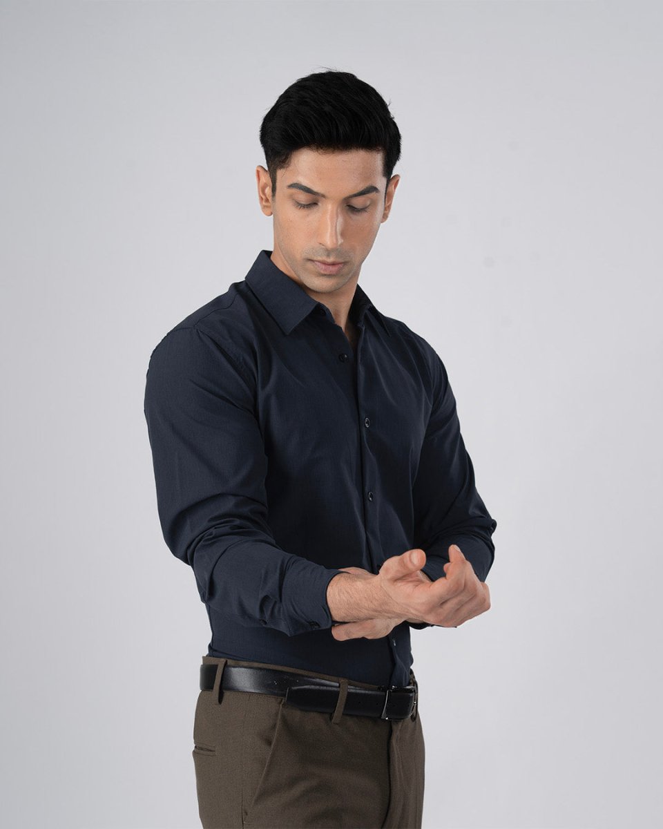 TAILORAEDGE Featherlite Wrinkle Resistant Shirt In Dark Grey