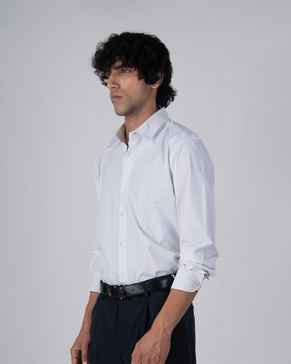 TAILORAEDGE Featherlite Wrinkle Resistant Shirt In White