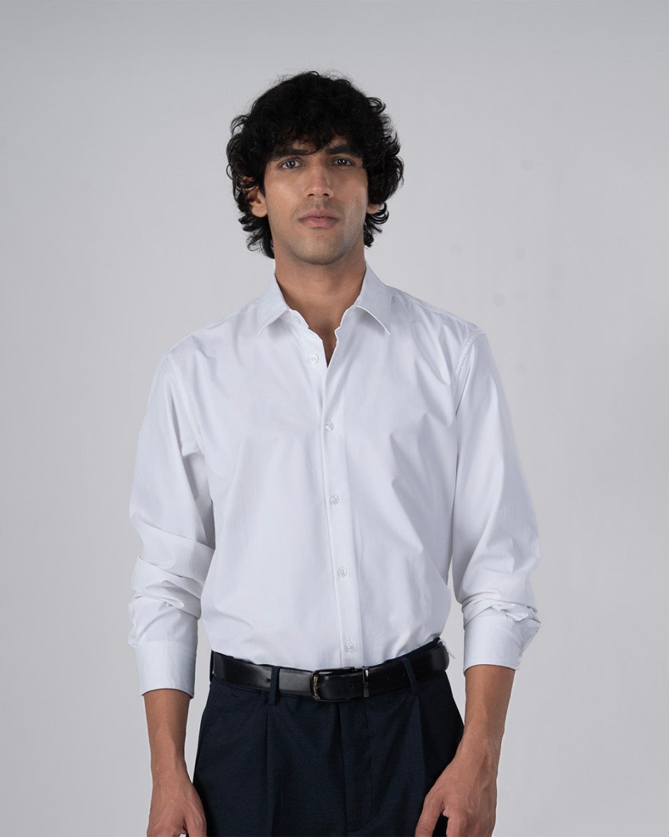 TAILORAEDGE Featherlite Wrinkle Resistant Shirt In White