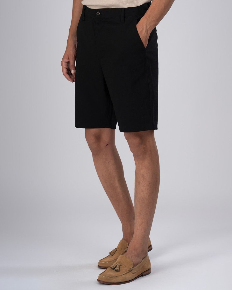 TAILORAEDGE Premium Easy Iron Shorts In Black