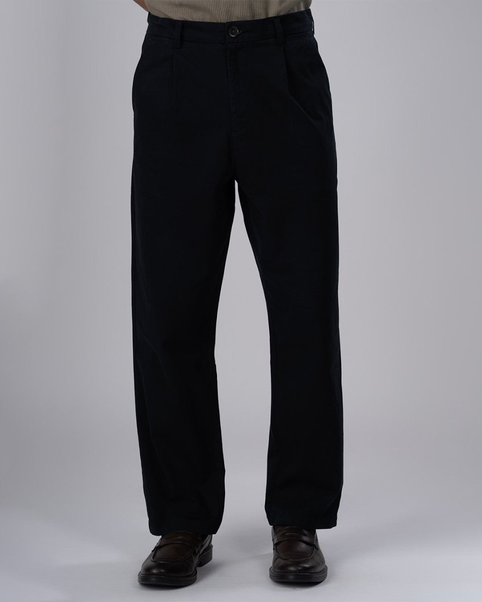 TAILORAEDGE Premium Signature Relaxed Chinos In Black