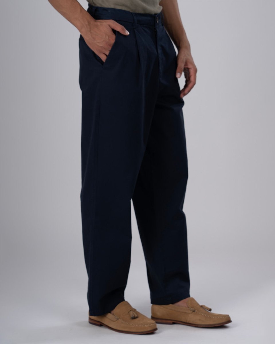 TAILORAEDGE Premium Signature Relaxed Chinos In Navy