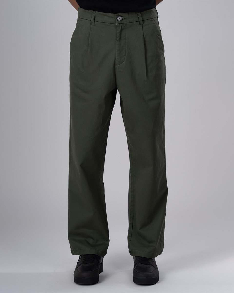 TAILORAEDGE Premium Signature Relaxed Chinos In Olive