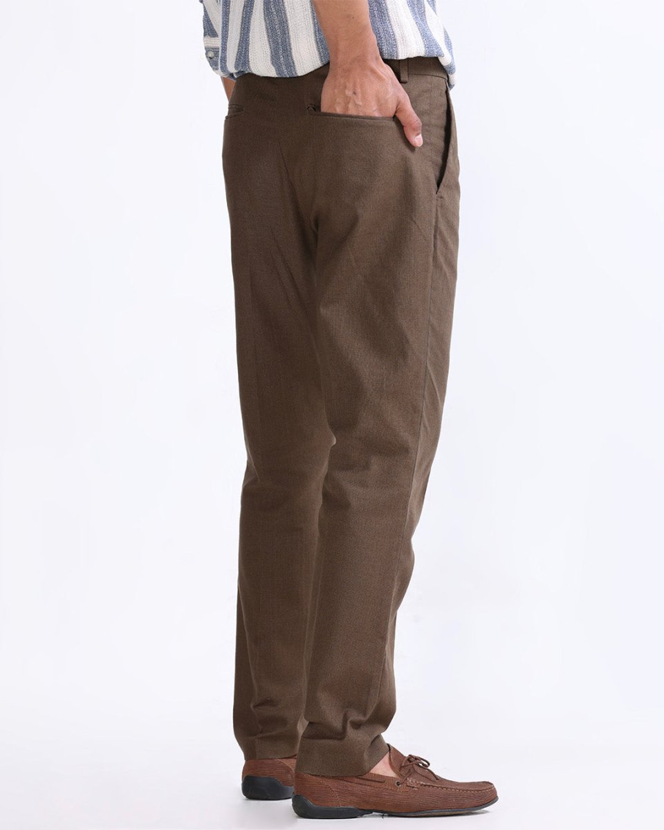 TAILORAEDGE Raw Slub Pleated Trouser In Fur Brown