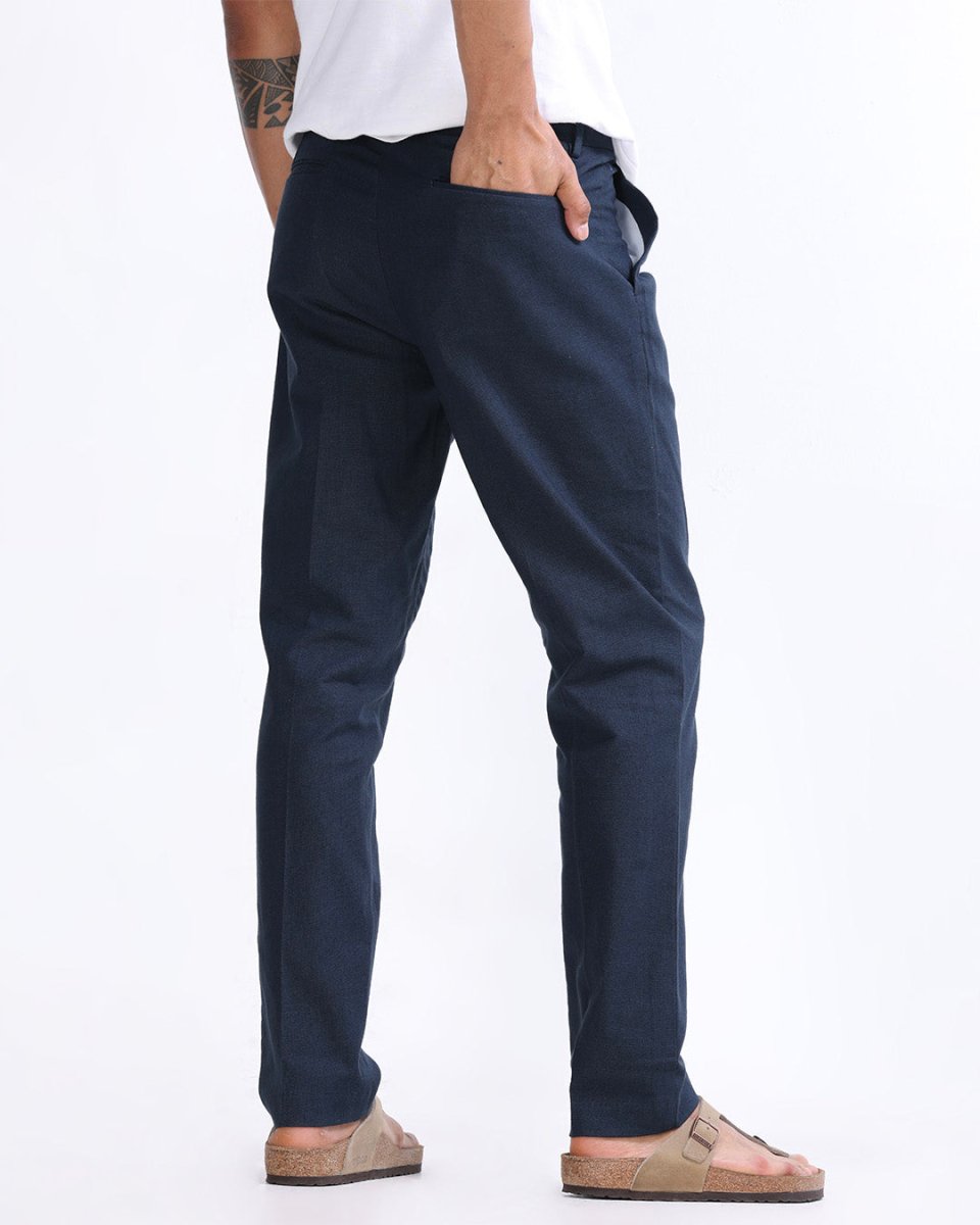 TAILORAEDGE Raw Slub Pleated Trouser In Navy
