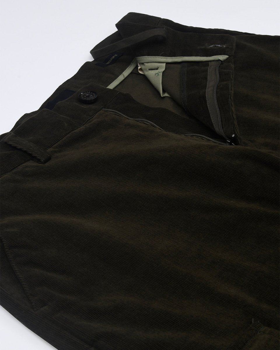 TAILORAEDGE Soft Corduroy Relaxed Cargo Pants In Dark Olive