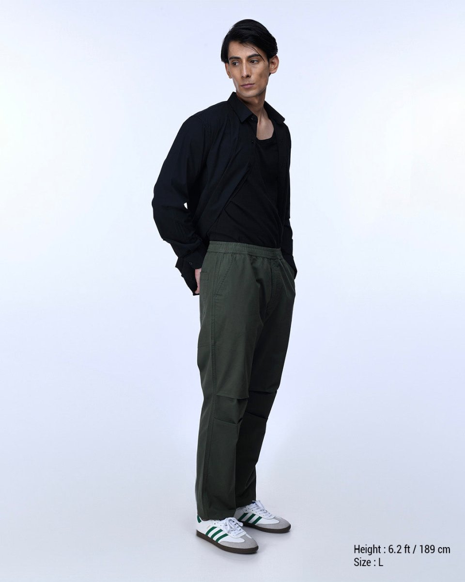 TAILORAEDGE Soft Cotton Relaxed Flexiwaist Pant In Green