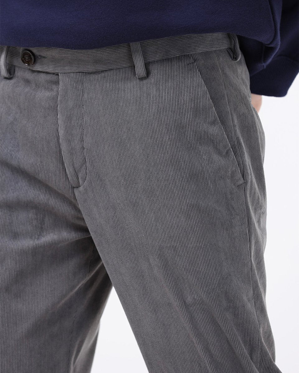 TAILORAEDGE Statement Corduroy Trouser In Grey