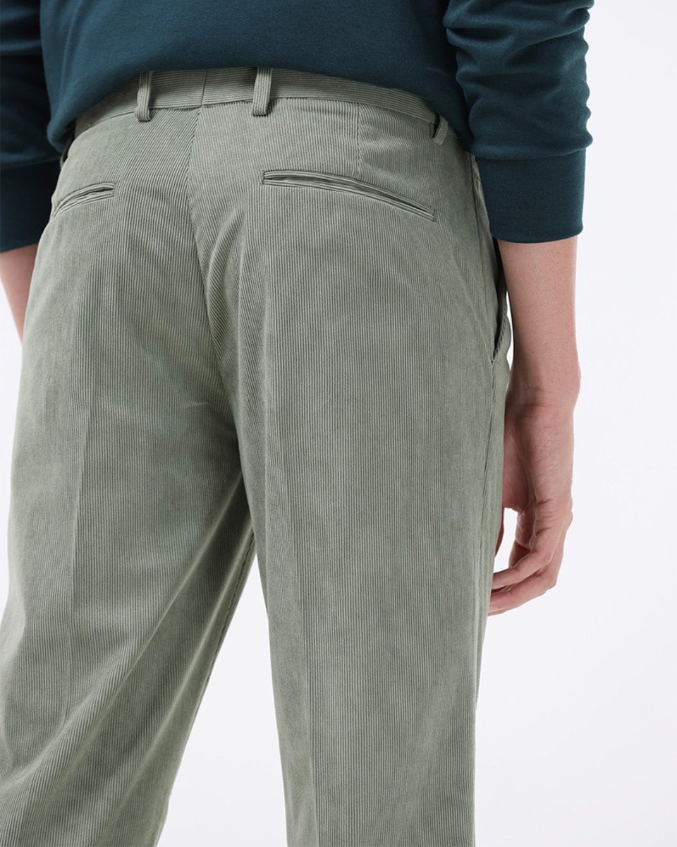 TAILORAEDGE Statement Corduroy Trouser In Light Olive